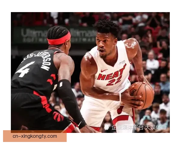 巴特勒膝伤退场强笑硬汉噩梦夜 巴特勒膝伤退场强笑硬汉噩梦夜