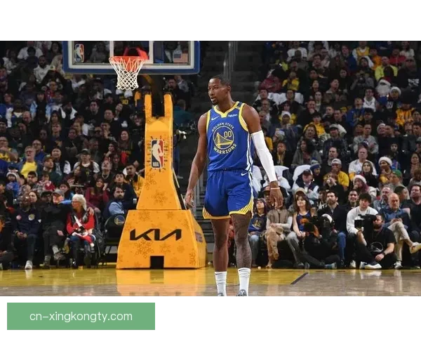 科尔称赞库明加将进入首发核心